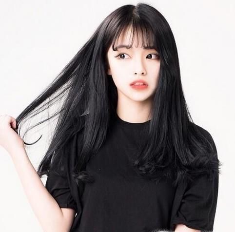 女生空气刘海图片