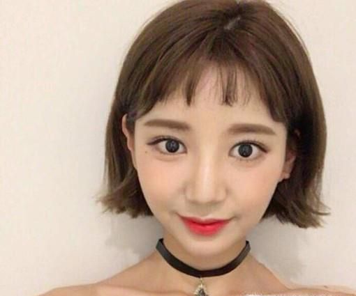 二次元女生发型