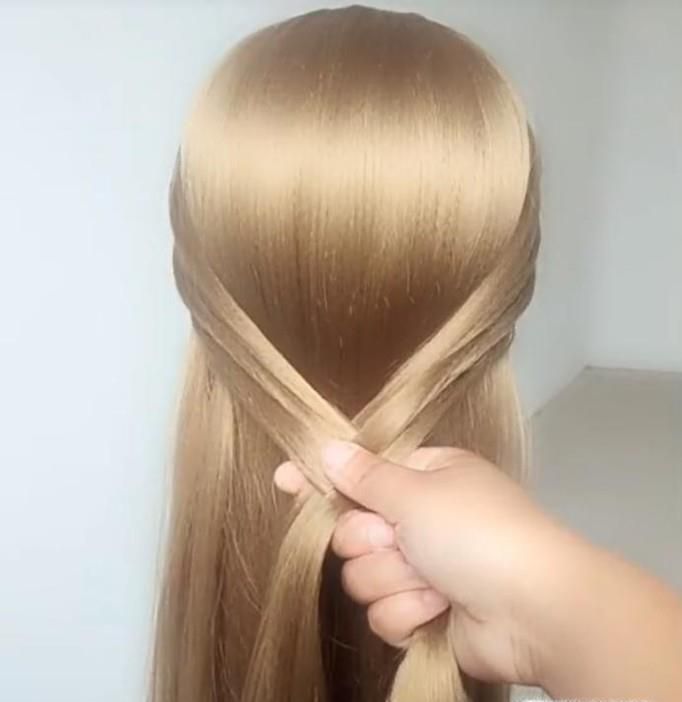 怎样编鱼骨辫？