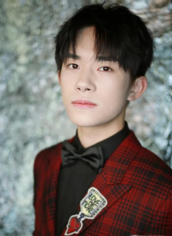 非主流男生可爱发型大全 萌系少年必备