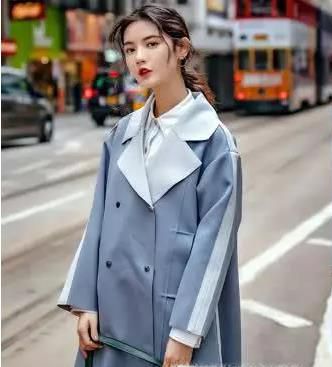 皮肤暗黄如何选择衣服的颜色