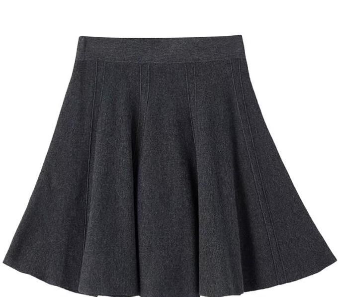 黑色卫衣怎么搭配衣服?