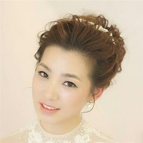 胸小怎么穿婚纱
