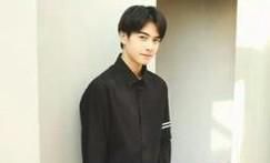 男士黑色衬衣如何搭配