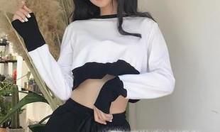 怎样搭配露脐装好看？