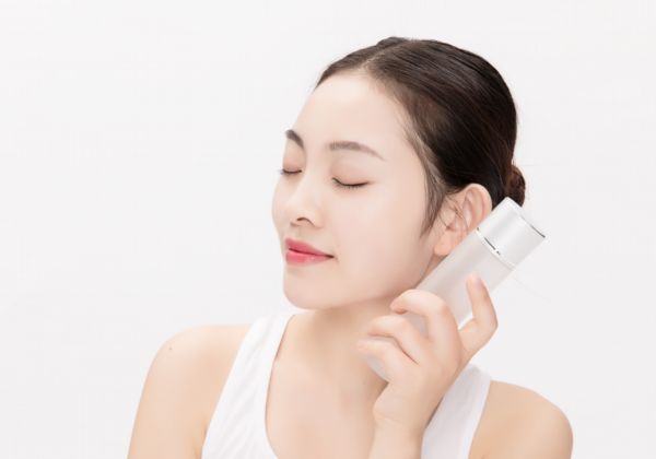化妆的正确步骤是怎样的  化妆的正确顺序