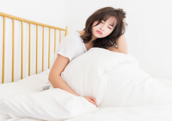 长方脸适合什么短发 长方脸适合的短发有哪些