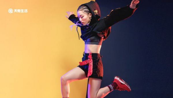 dkny是什么牌子 dkny是奢侈品牌吗