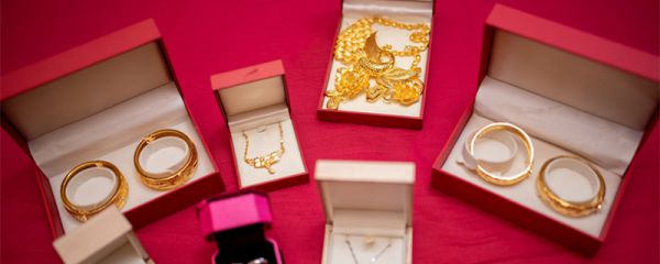 三个9和4个9黄金区别 三个9和4个9黄金的区别