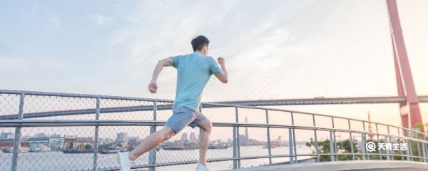 aj和nike什么关系 怎么区分AJ和耐克