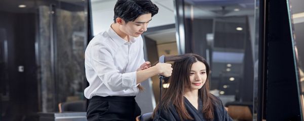 柔顺烫和离子烫有什么区别 柔顺烫和离子烫的区别是什么