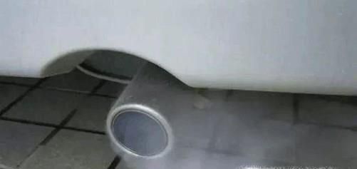 排气管冒蓝烟现象的原因及解决方法