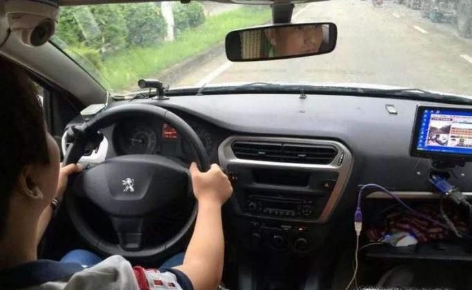 科目三超车的正确姿势