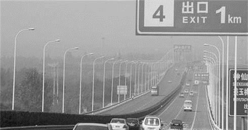 为什么高速路开车不能过慢