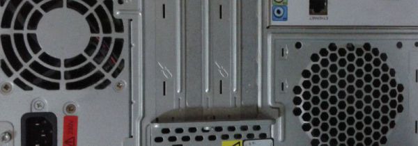 电脑主机灯一直闪怎么回事