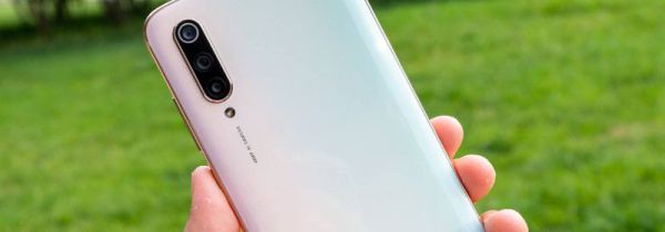 小米cc9和美图定制版区别