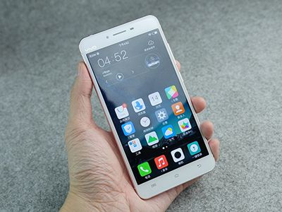 vivo X6手机更换桌面壁纸的操作方法