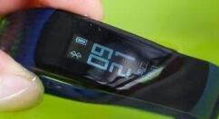 小米手环3怎么锁定屏幕？锁定屏幕的方法说明