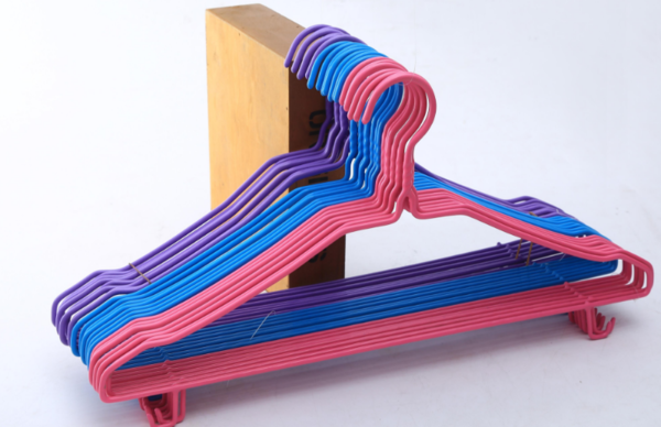 衣架属于什么垃圾?  塑料衣架是哪类垃圾?