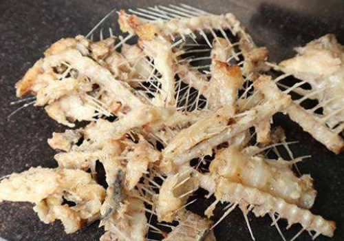 鱼骨头属于什么垃圾？鸡骨头湿垃圾吗？