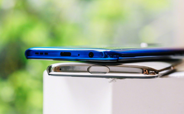 realme x是否支持双扬声器详情一览