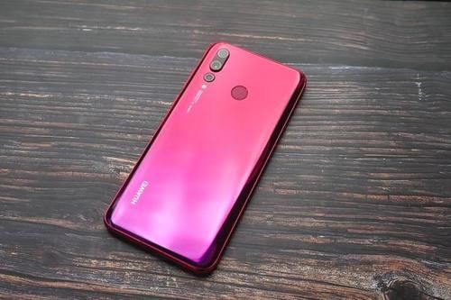 华为nova4中实现长截屏具体操作方法