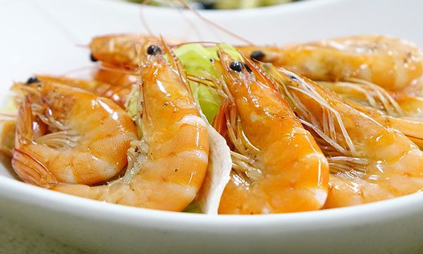 虾要蒸多少分钟最好 虾要蒸8-15分钟最好