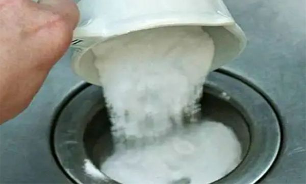 小苏打加什么可以去除顽固污渍 小苏打是怎么去除污渍的