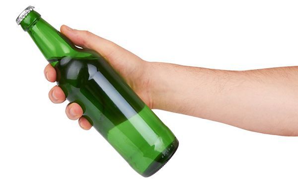 没有起子怎么开啤酒瓶 啤酒瓶盖的材质