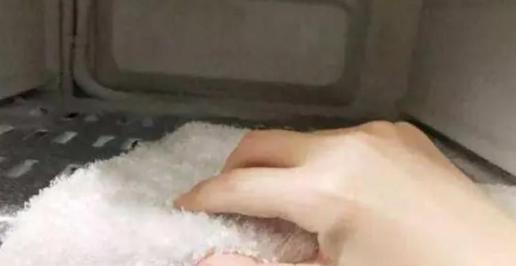 冰箱除霜的注意事项