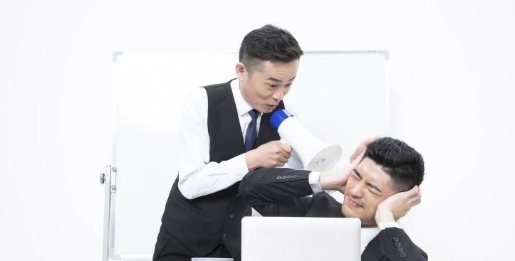 不会和人打交道怎么办