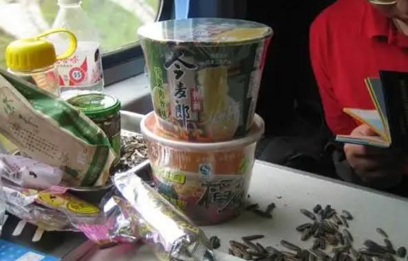 女人坐火车的注意事项