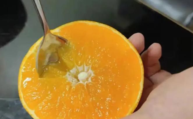 果冻橙可以用吸管吸吗