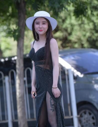 微胖女人怎么穿比较合适