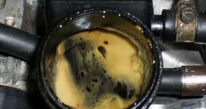 机油会出现变质的情况吗