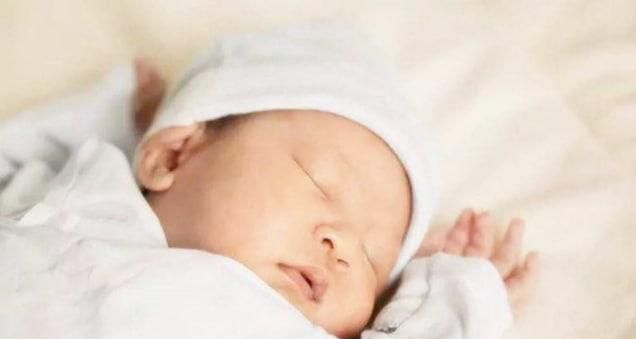 孩子几岁可以自己睡