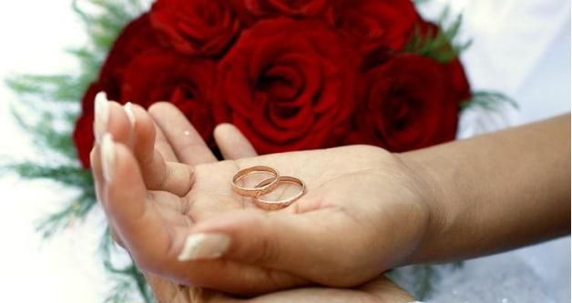 女性未婚生子再婚算重婚吗