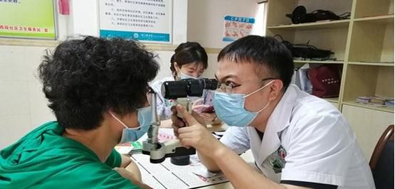 眼底出血能吃辣的么