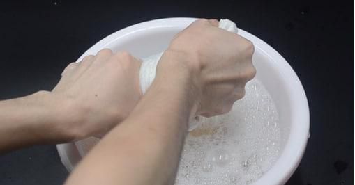 介绍巧除白背心黑斑的方法