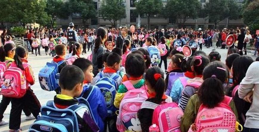 为什么中国有些学生不喜欢上学？