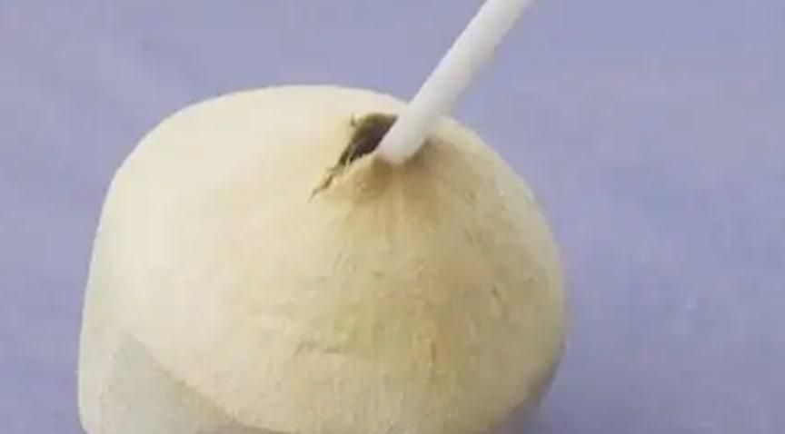 新鲜椰子如何打开