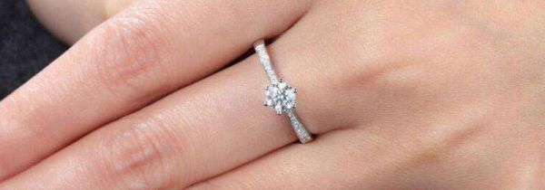 结婚戒指什么时候交换