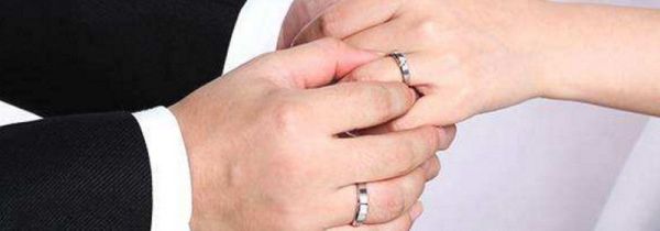 结婚戒指可以提前戴吗