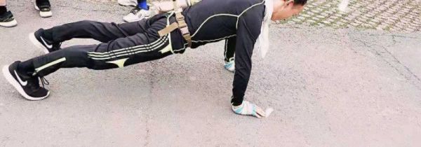 俯卧撑手腕疼怎么缓解