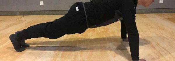 为啥做俯卧撑手腕疼