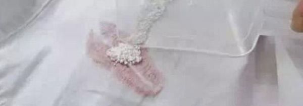 如何快速去除衣服上油点