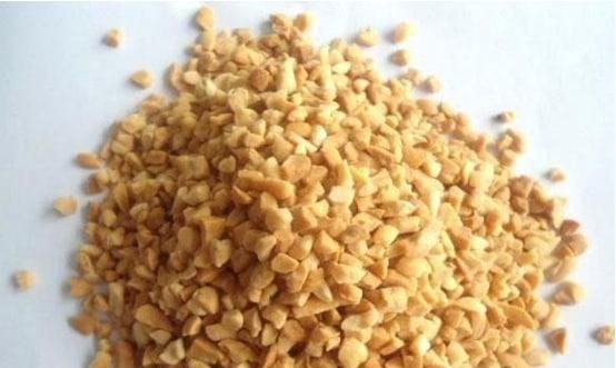花生碎变牙膏的方法