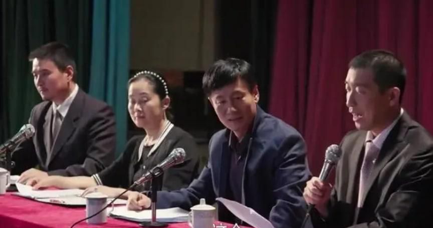 如何念稿子跟脱稿一样
