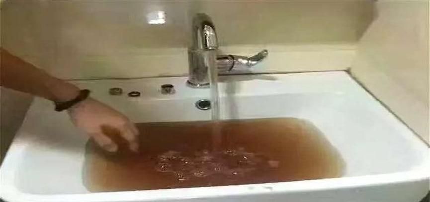 家庭水管的污垢需要清除吗