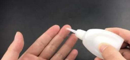 怎么样去掉皮肤上的强力胶